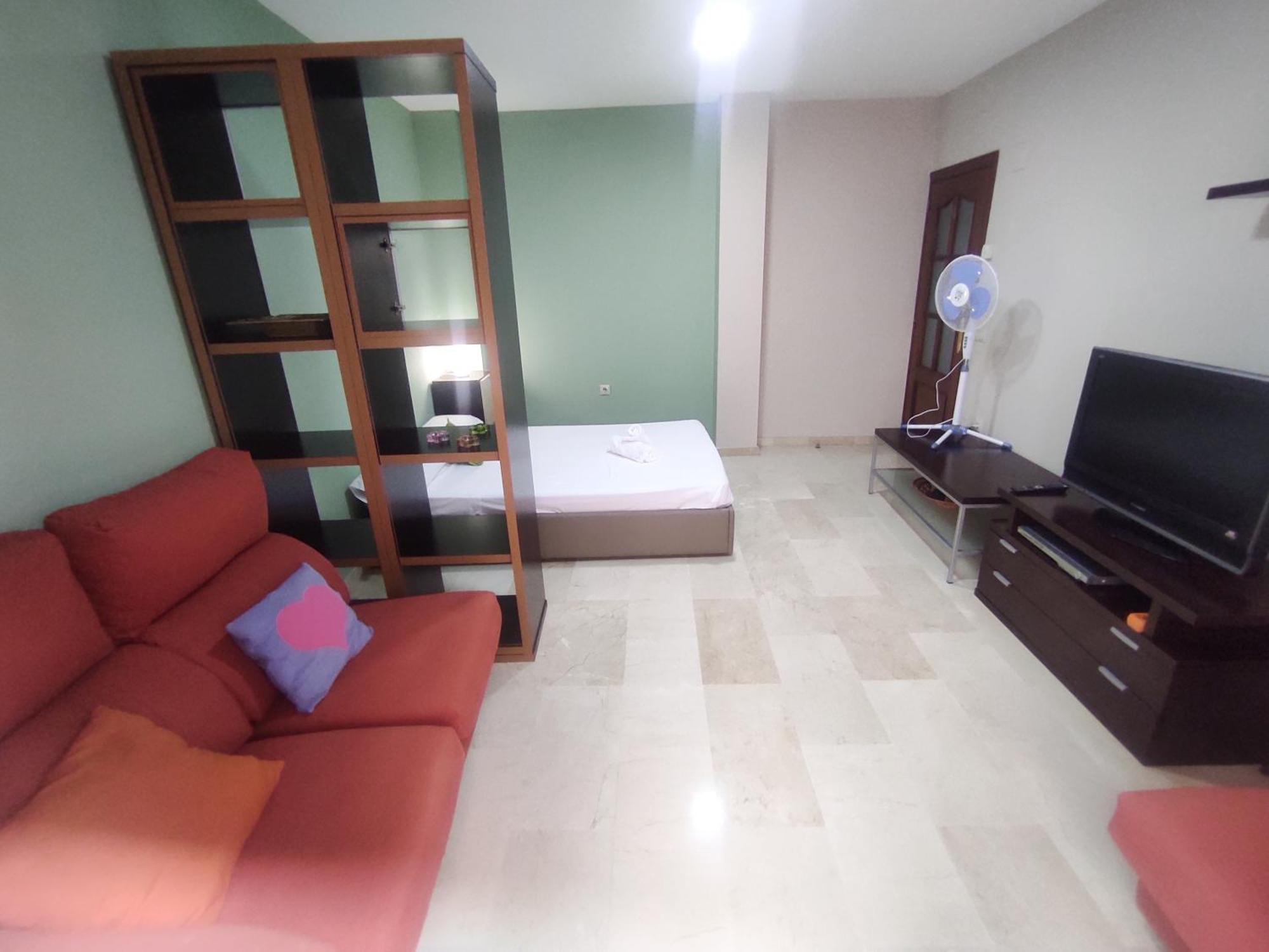 Piso Compartido Delyrent En San Ildefonso Daire Jaén Dış mekan fotoğraf